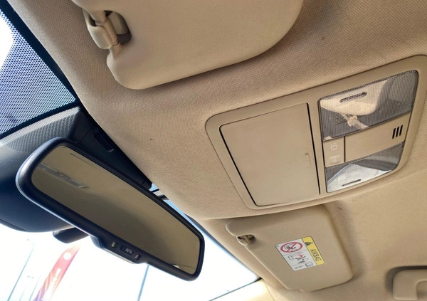 Toyota Corolla cena 49900 przebieg: 253080, rok produkcji 2016 z Kalisz małe 596